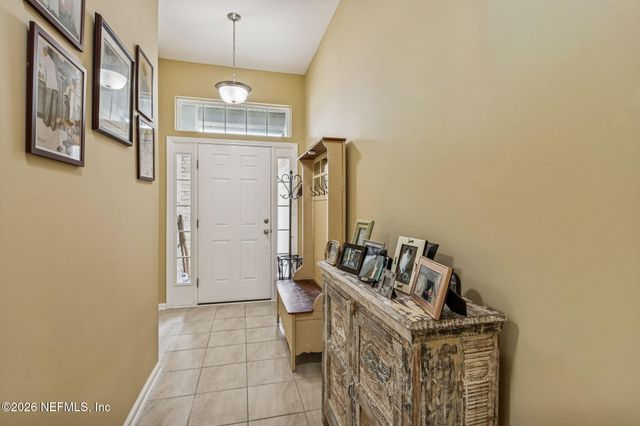 86636 SERENITY LAKE Court, Yulee, FL 32097