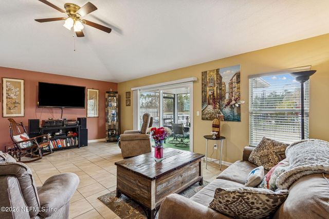 86636 SERENITY LAKE Court, Yulee, FL 32097