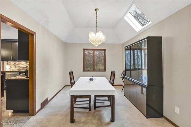 4397 Prestwick Crossing, Westlake, OH 44145