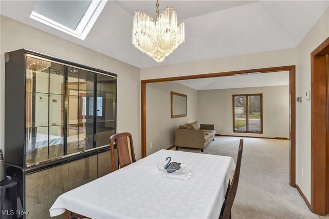 4397 Prestwick Crossing, Westlake, OH 44145