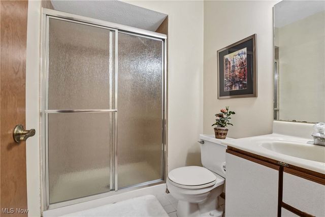 4397 Prestwick Crossing, Westlake, OH 44145