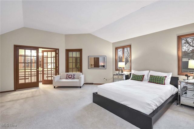 4397 Prestwick Crossing, Westlake, OH 44145