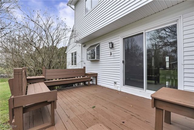 4397 Prestwick Crossing, Westlake, OH 44145