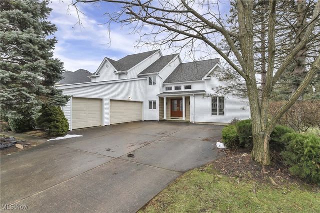 4397 Prestwick Crossing, Westlake, OH 44145