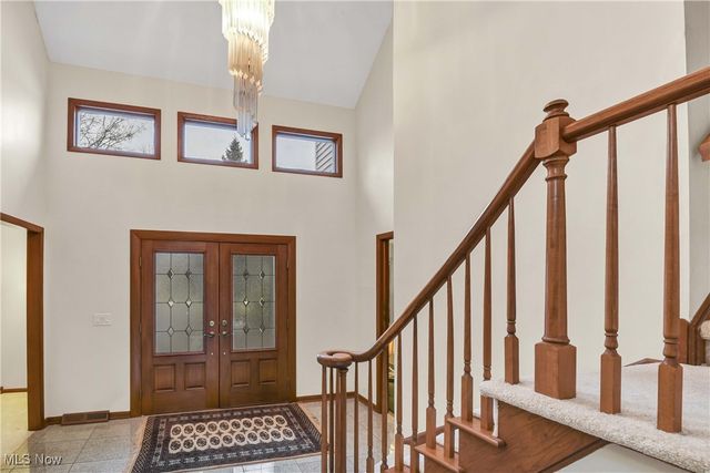 4397 Prestwick Crossing, Westlake, OH 44145