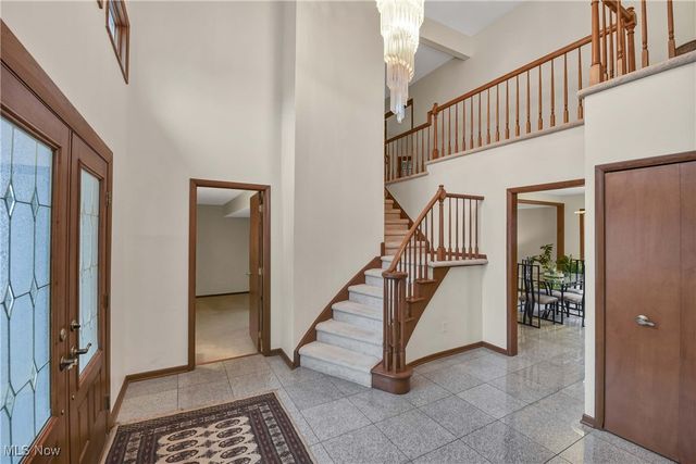 4397 Prestwick Crossing, Westlake, OH 44145