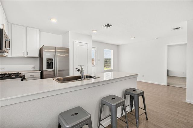 7909 Thor Dr, Corpus Christi, TX 78414