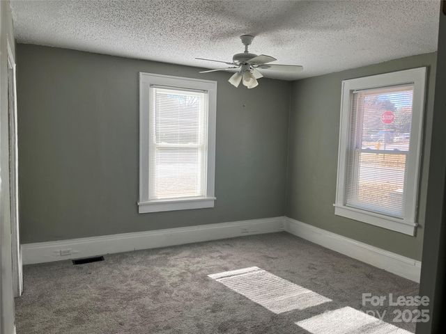 4241 Plato Circle, Charlotte, NC 28208