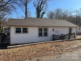 4241 Plato Circle, Charlotte, NC 28208