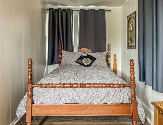 401 N College Street, Yellville, AR 72687