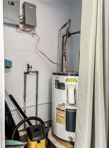 401 N College Street, Yellville, AR 72687