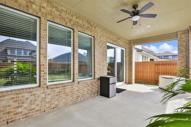 15823 Donham Green Lane, Humble, TX 77346