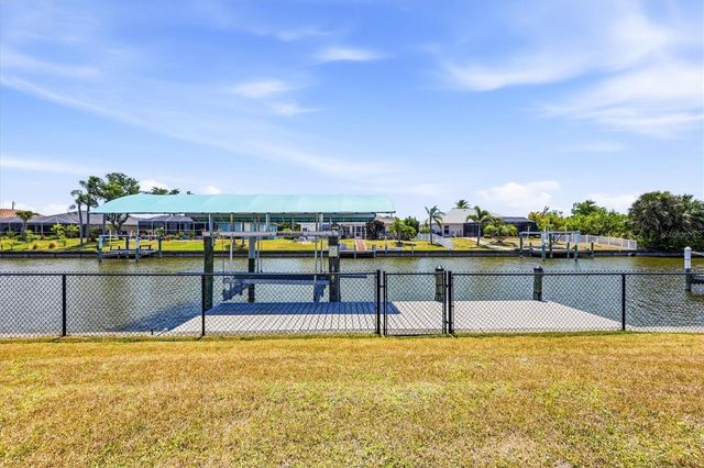 15610 SEAFOAM CIRCLE, Port Charlotte, FL 33981