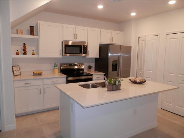 14428 LILAC SKY TERRACE, Lakewood Ranch, FL 34211