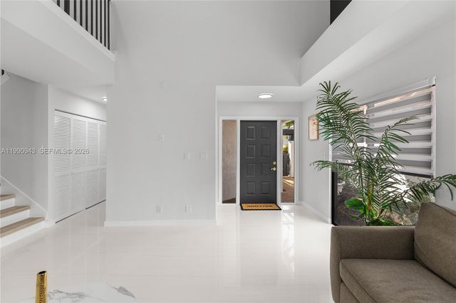 5535 Eton Ct, Boca Raton, FL 33486