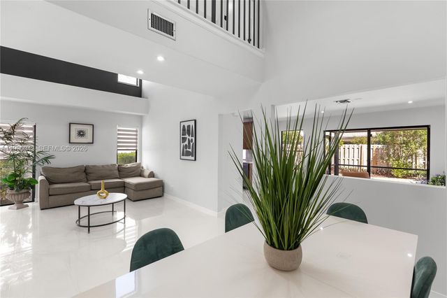 5535 Eton Ct, Boca Raton, FL 33486