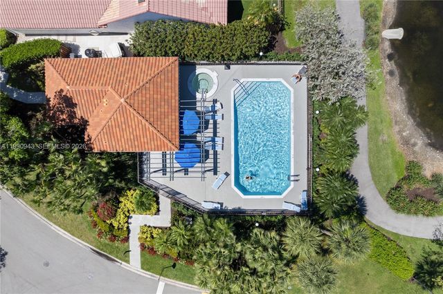 5535 Eton Ct, Boca Raton, FL 33486