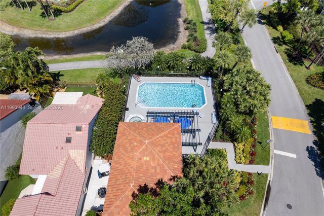 5535 Eton Ct, Boca Raton, FL 33486