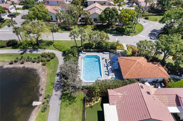 5535 Eton Ct, Boca Raton, FL 33486