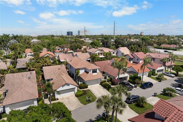 5535 Eton Ct, Boca Raton, FL 33486