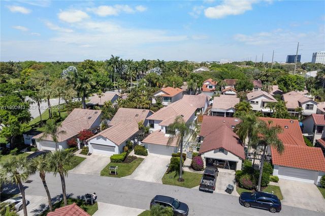 5535 Eton Ct, Boca Raton, FL 33486