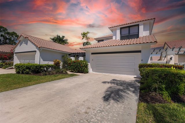 5535 Eton Ct, Boca Raton, FL 33486