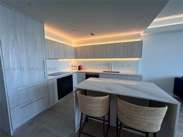 3131 NE 7th Ave 1905, Miami, FL 33137