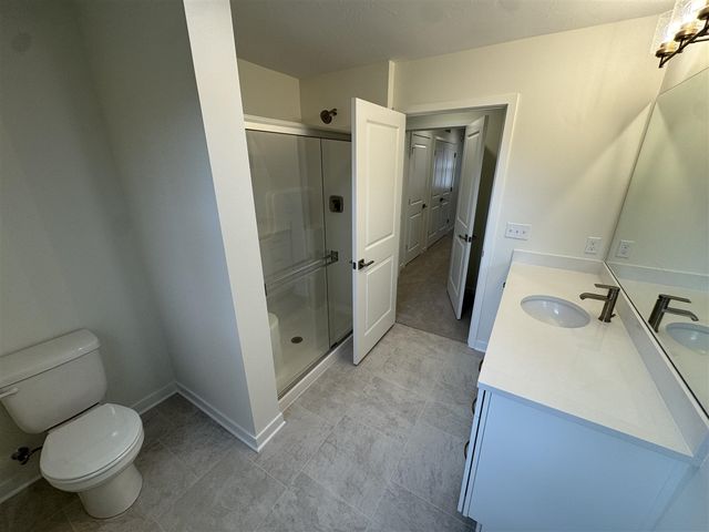 1968 S Shorewood Lane 14, Holland, MI 49423