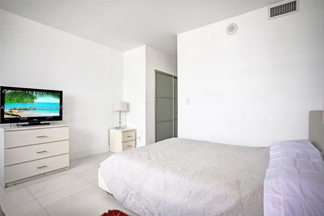 19370 Collins Ave 1504, Sunny Isles Beach, FL 33160