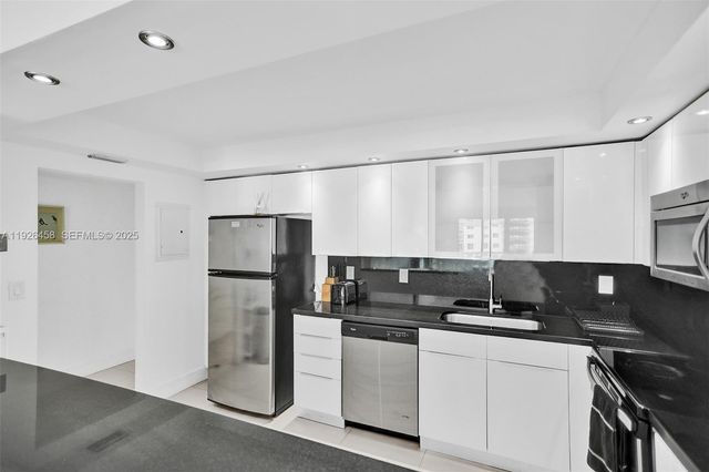 19370 Collins Ave 1504, Sunny Isles Beach, FL 33160