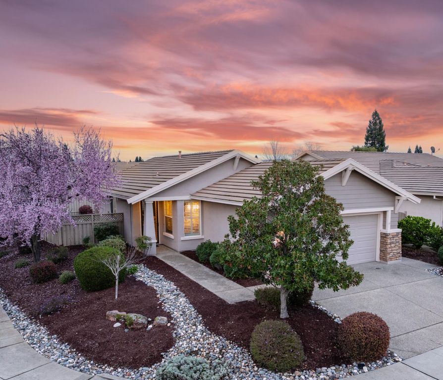 679 Wagon Wheel Ln, Lincoln, CA 95648