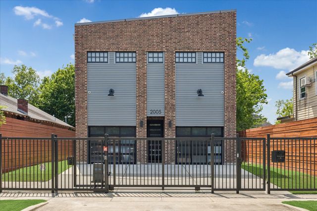 2005 Terry Street, Houston, TX 77009