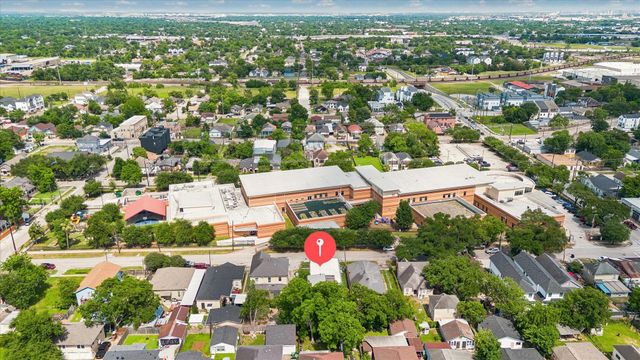 2005 Terry Street, Houston, TX 77009