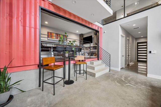 2005 Terry Street, Houston, TX 77009
