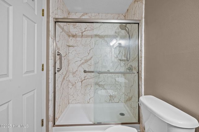 2948 Flintridge Drive, Greenville, NC 27834