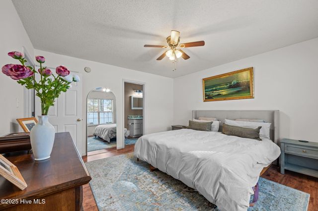 2948 Flintridge Drive, Greenville, NC 27834