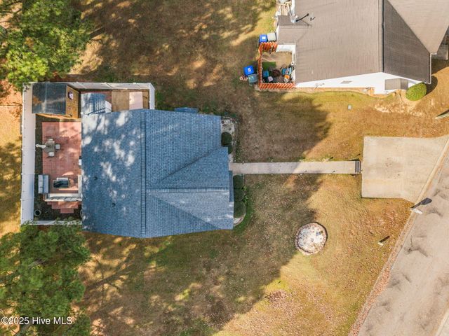 2948 Flintridge Drive, Greenville, NC 27834