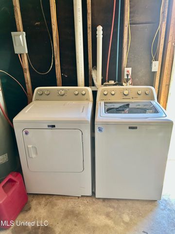 172 Claiborne Street, Biloxi, MS 39530