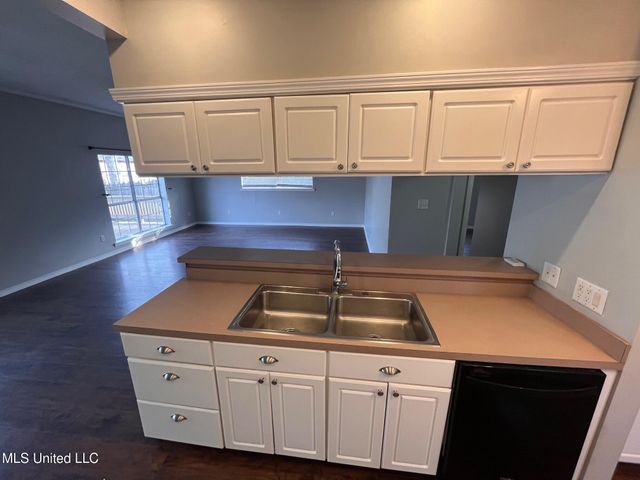 172 Claiborne Street, Biloxi, MS 39530