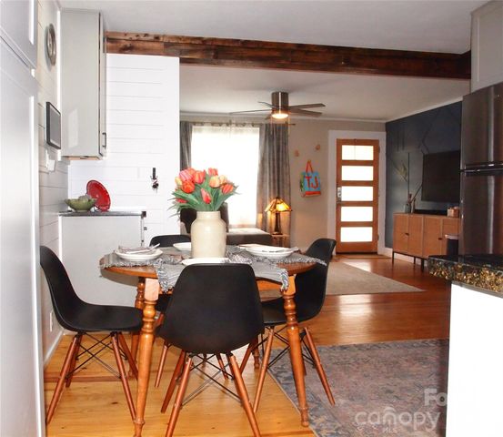 316 Hazelwood Avenue, Waynesville, NC 28786