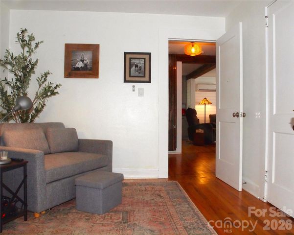 316 Hazelwood Avenue, Waynesville, NC 28786