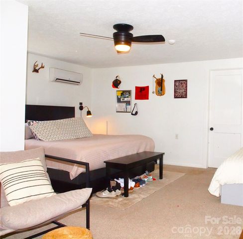 316 Hazelwood Avenue, Waynesville, NC 28786