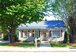 316 Hazelwood Avenue, Waynesville, NC 28786