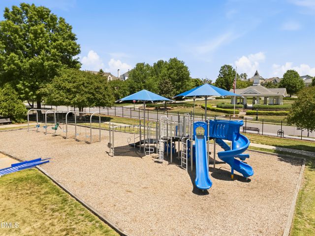 2417 Historic Circle, Morrisville, NC 27560
