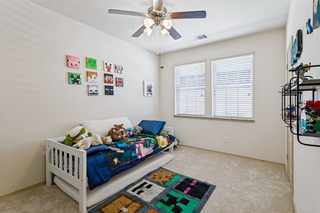 218 Buckingham Avenue, Euless, TX 76040