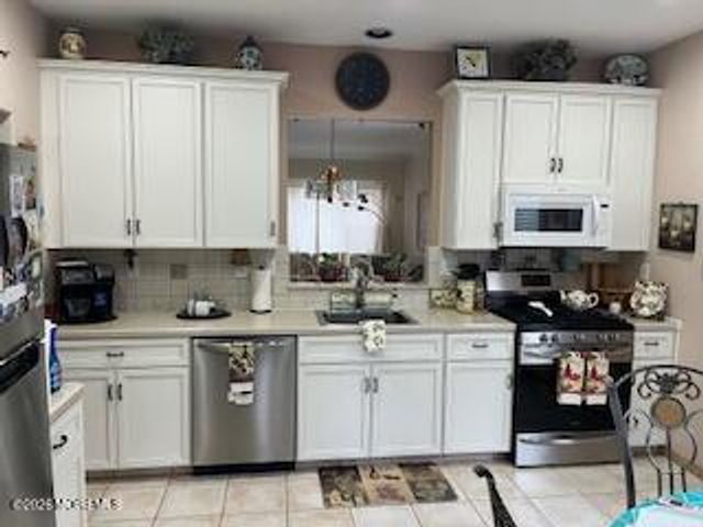 26 Florence Drive, Manchester, NJ 08759