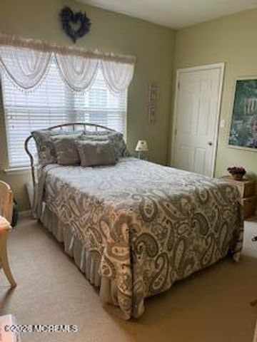 26 Florence Drive, Manchester, NJ 08759