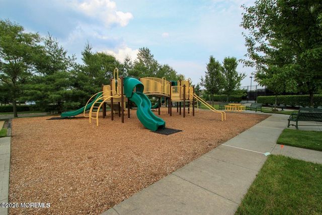 26 Florence Drive, Manchester, NJ 08759