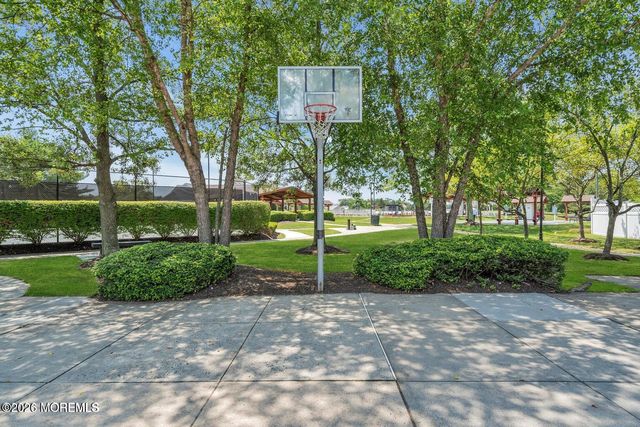 26 Florence Drive, Manchester, NJ 08759