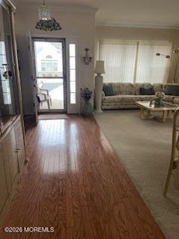 26 Florence Drive, Manchester, NJ 08759